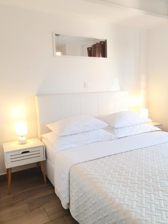Apartments Karla Bibinje Eksteriør bilde